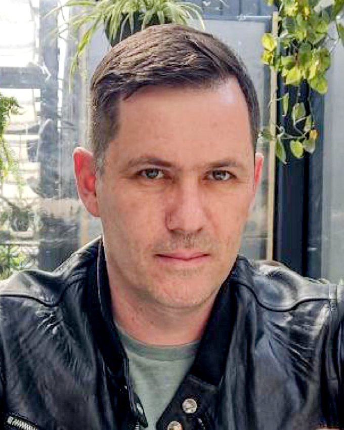 Генеральный директор